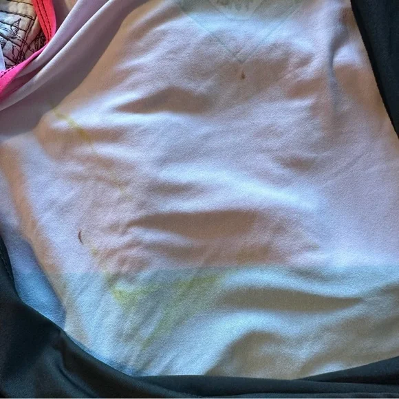 Bret Hart Pink and Black Costume - Picture 5 of 6